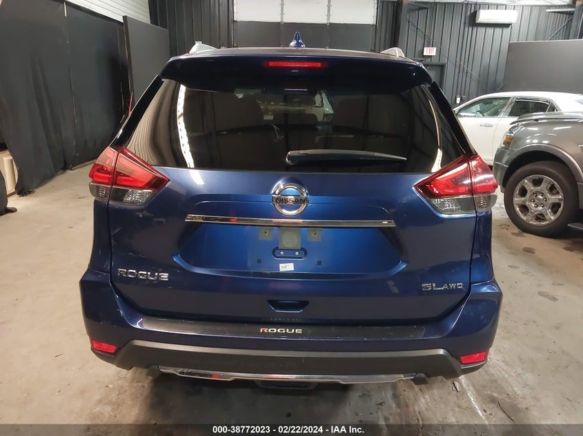 2018 NISSAN ROGUE S/SL/SV - JN8AT2MV2JW323255