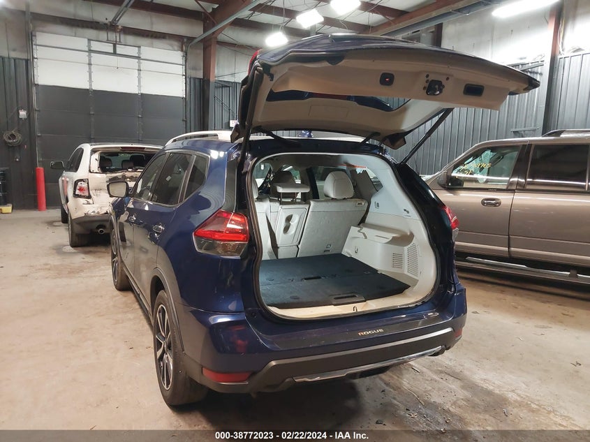2018 NISSAN ROGUE S/SL/SV - JN8AT2MV2JW323255