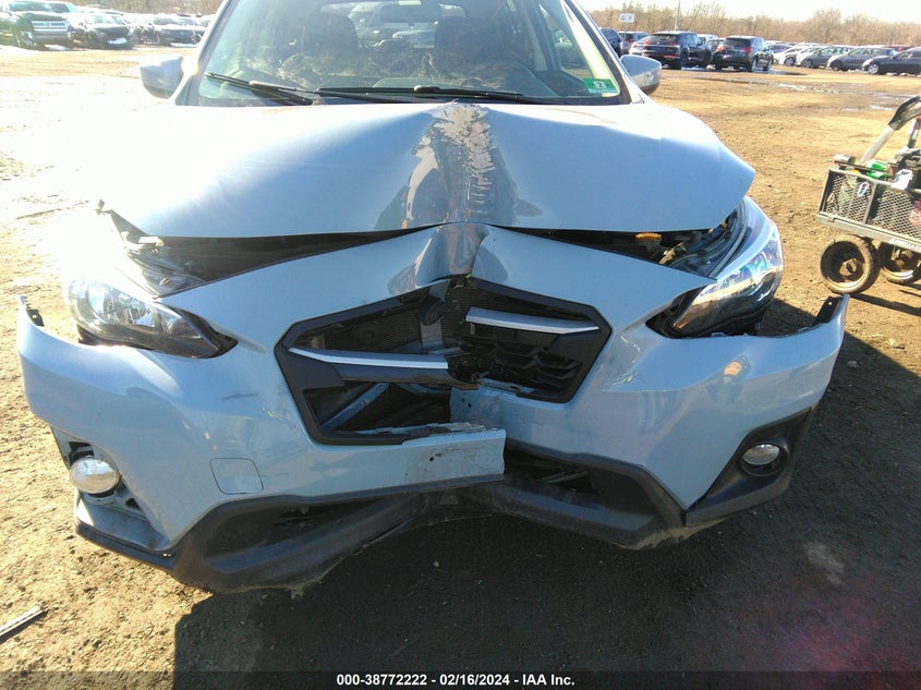 VIN: JF2GTABC2JH239301 2018 SUBARU CROSSTREK 2.0I PREMIUM