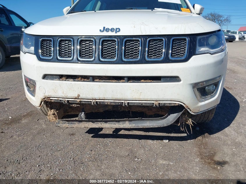 VIN 3C4NJCCB7JT358430 2018 JEEP COMPASS LIMITED FWD