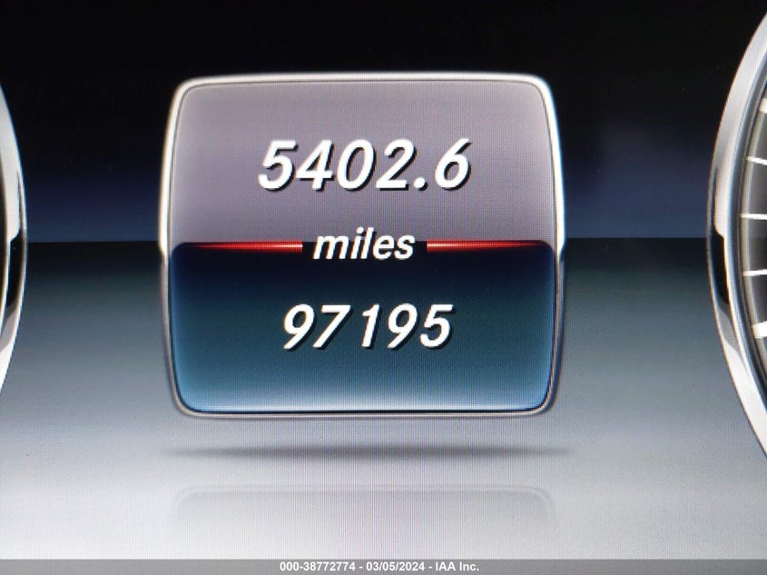 2015 MERCEDES-BENZ S 550 4MATIC WDDUG8FB9FA185100