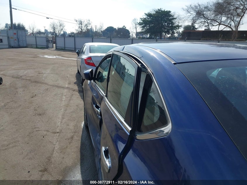 VIN 3N1AB7AP7HY333271 2017 NISSAN SENTRA SV