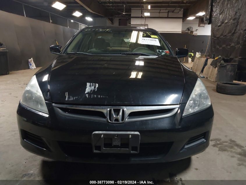 2007 Honda Accord 2.4 Lx VIN: 1HGCM56487A222705 Lot: 38773098