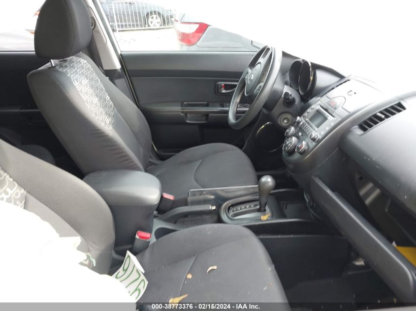 KNDJT2A27A7164197 2010 Kia Soul +