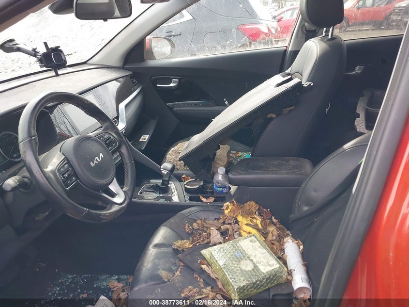2022 KIA NIRO 1.6L I4   N(VIN: KNDCB3LC8N5502585