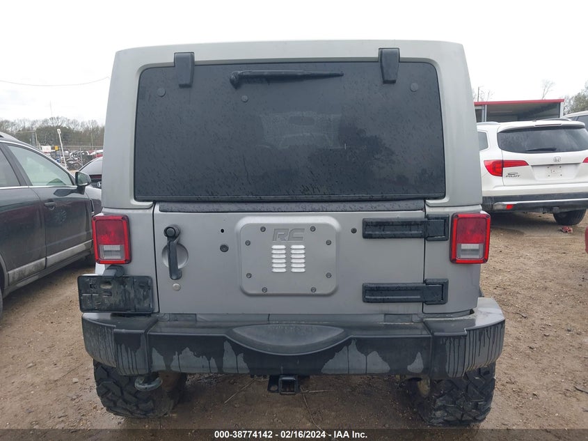 2017 JEEP WRANGLER UNLIMITED SPORT 4X4 - 1C4HJWDG2HL546657