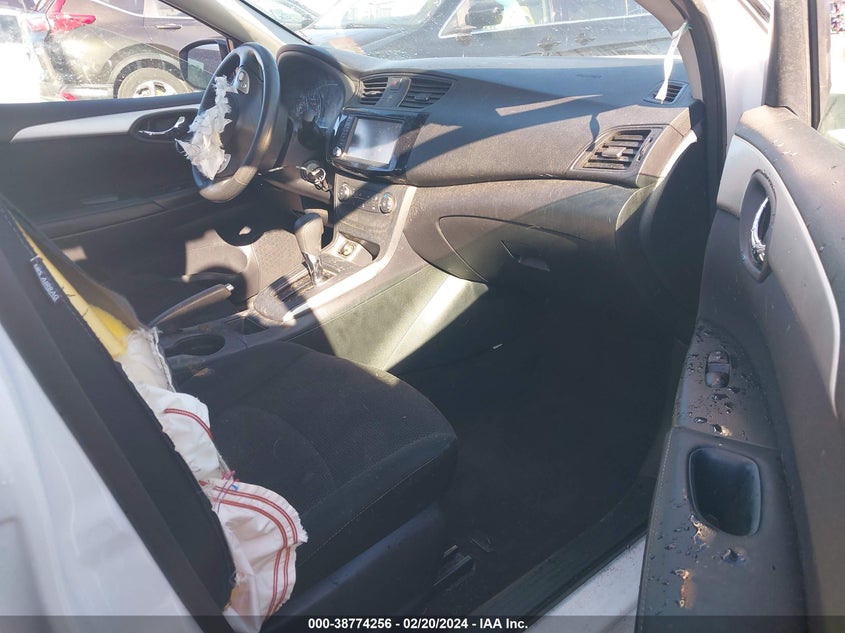 VIN 3N1AB7AP9KY268947 2019 NISSAN SENTRA S/SV/SR/SL