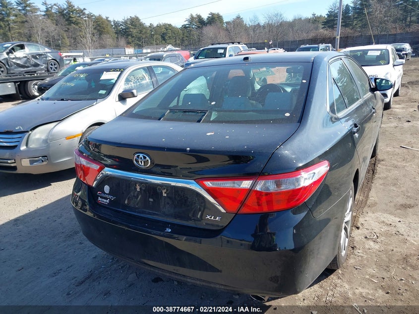 2015 TOYOTA CAMRY XLE - 4T1BF1FK8FU950495