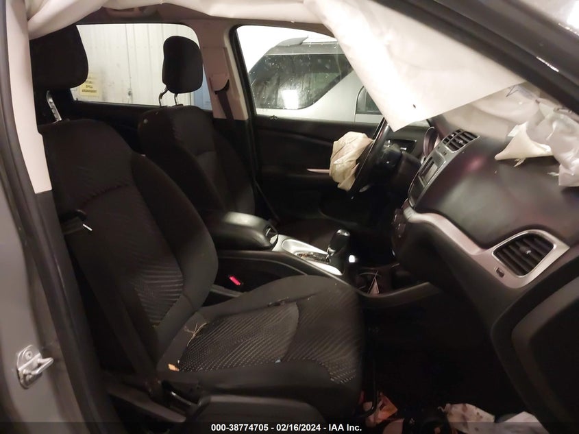 VIN 3C4PDCAB3LT278676 2020 DODGE JOURNEY SE