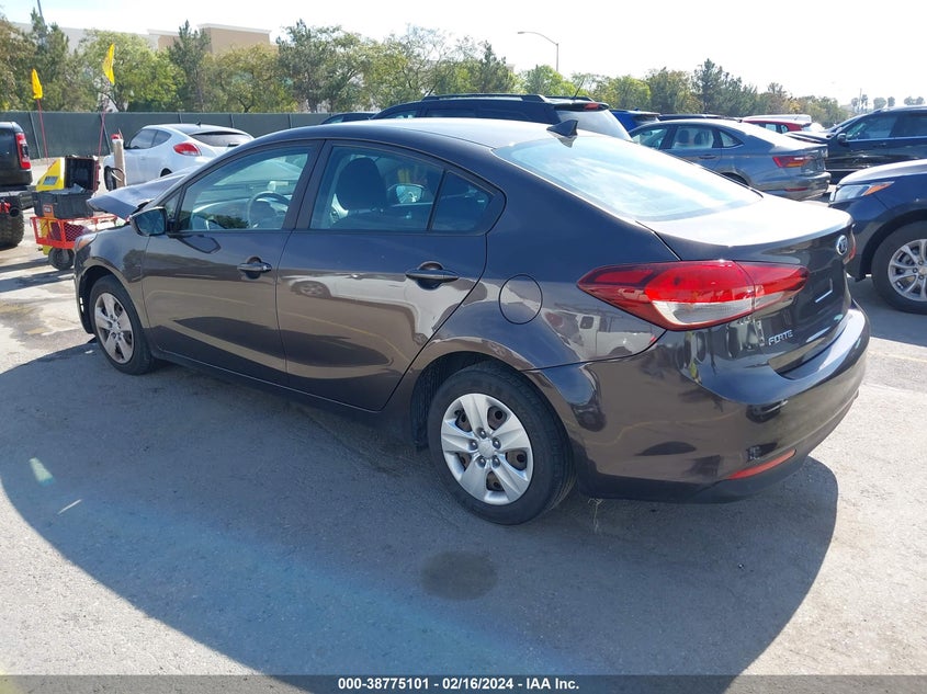 2017 KIA FORTE LX - 3KPFK4A71HE145719