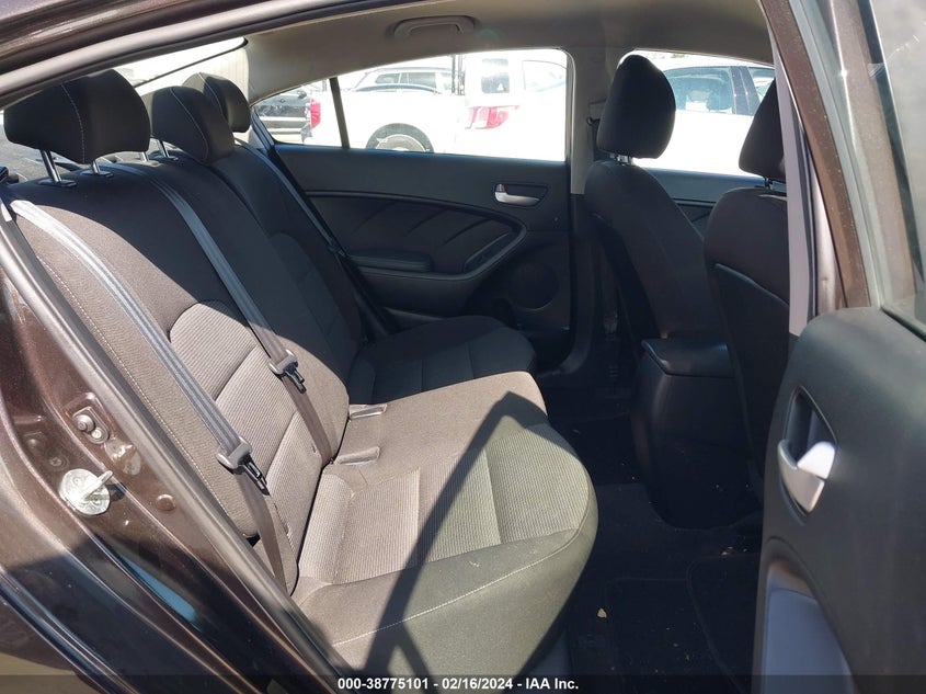 2017 KIA FORTE LX - 3KPFK4A71HE145719