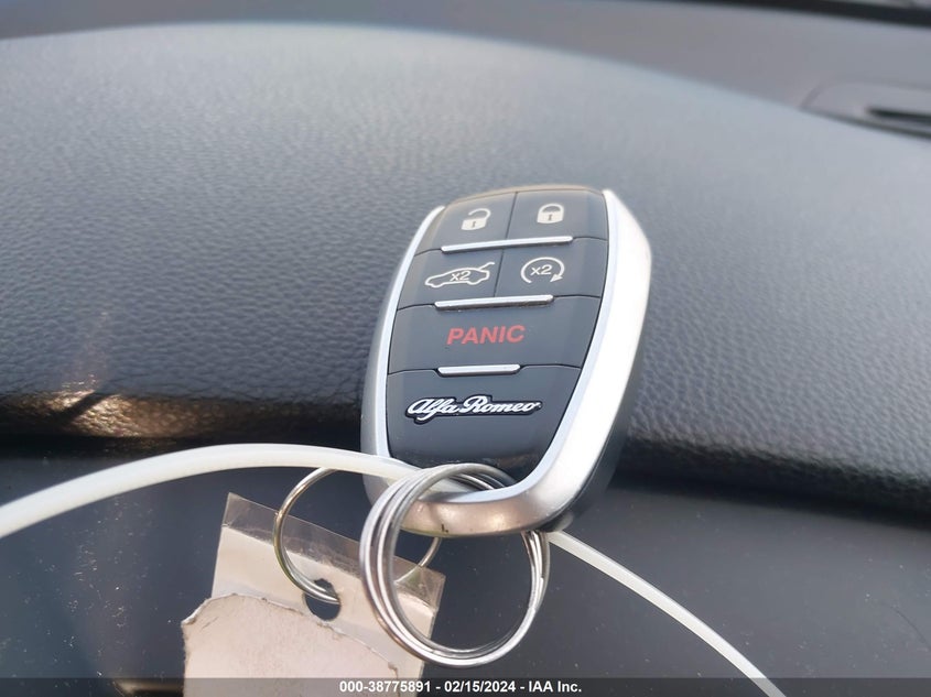 2019 ALFA ROMEO GIULIA SPORT AWD - ZARFANANXK7599746