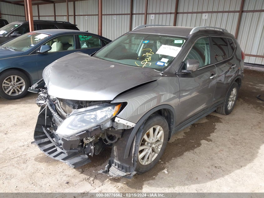 VIN 5N1AT2MT3HC888096 2017 NISSAN ROGUE SV