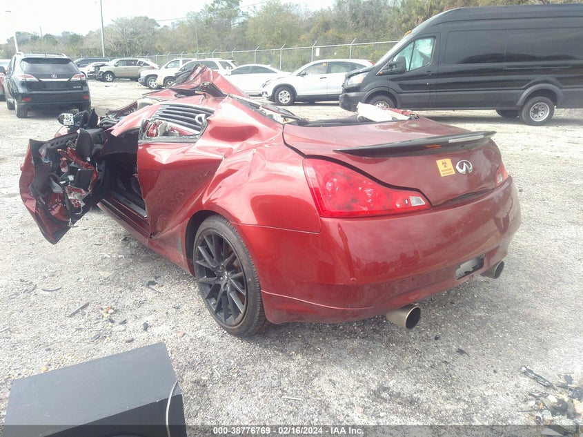 2015 Infiniti Q60 S Limited VIN: JN1CV6EKXFM870340 Lot: 38776769