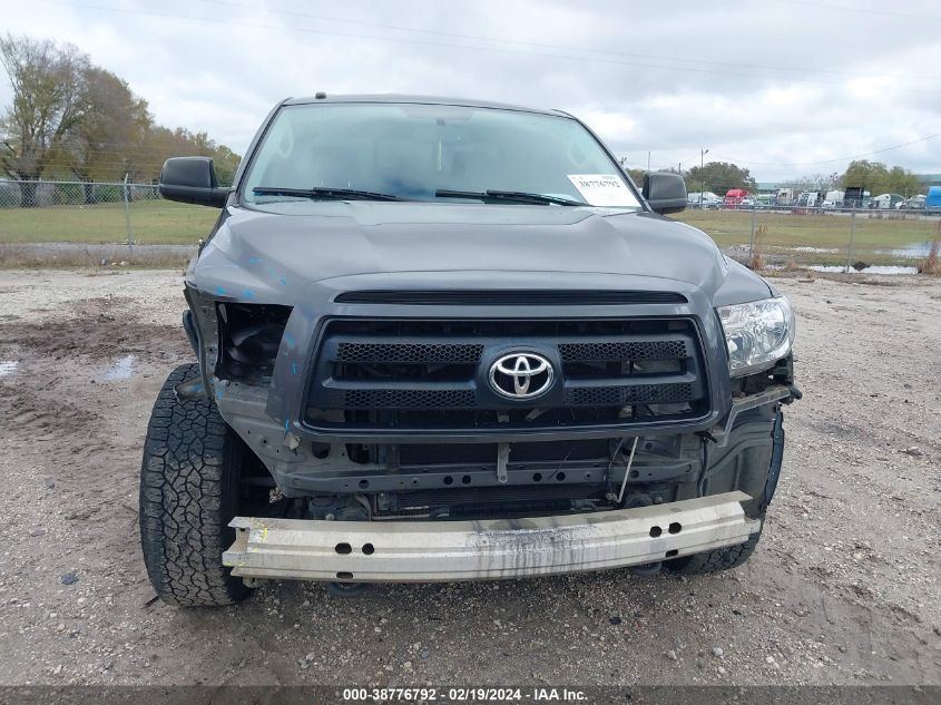 2011 Toyota Tundra Grade 5.7L V8 VIN: 5TFUY5F1XBX165930 Lot: 39028912