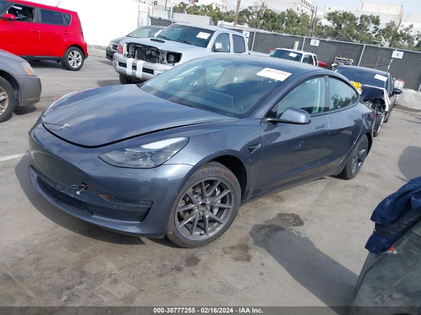 2022 Tesla Model 3 Rear-Wheel Drive VIN: 5YJ3E1EA2NF339552 Lot: 38777255