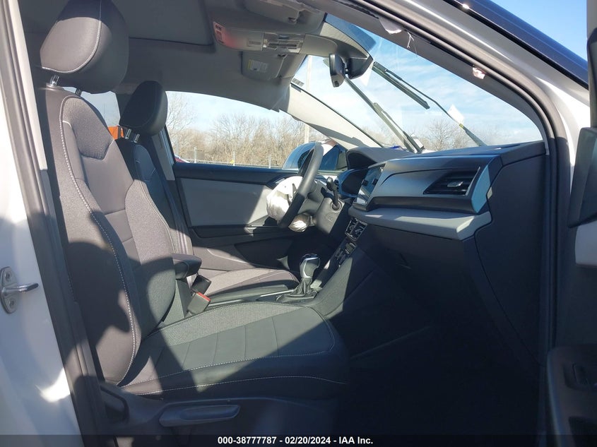2023 VOLKSWAGEN TAOS 1.5L I-4 DI, DOHC, V(VIN: 3VVEX7B22PM363580