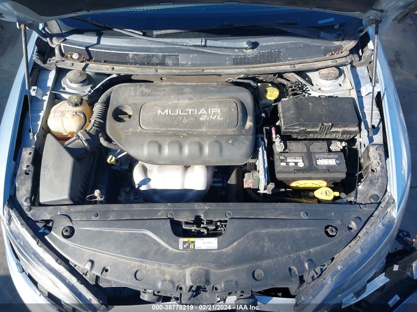 2015 CHRYSLER 200 LIMITED - 1C3CCCAB3FN647451