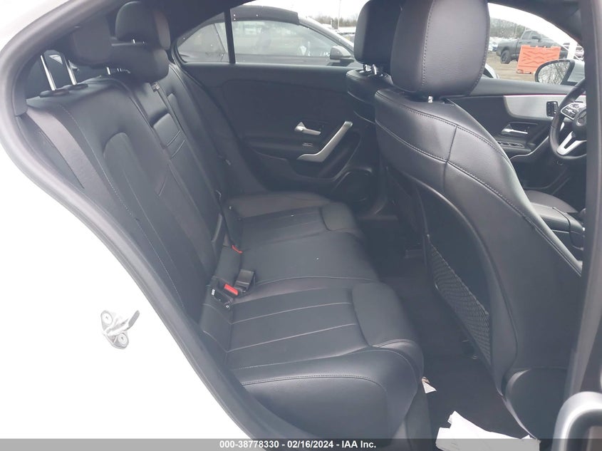 VIN W1K3G4EB5LW046487 2020 MERCEDES-BENZ A 220