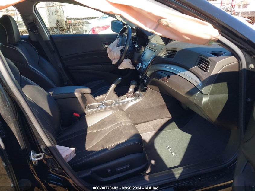2019 Acura Ilx Premium Package/Technology Package VIN: 19UDE2F70KA003661 Lot: 38778482