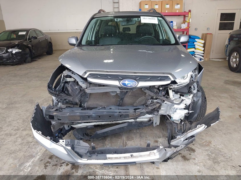 2017 SUBARU FORESTER - JF2SJAWCXHH424152