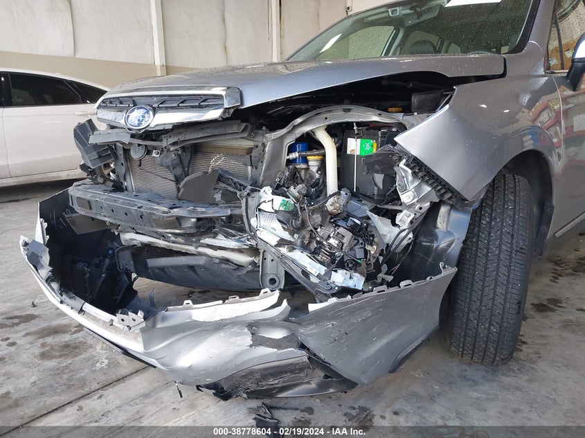 2017 SUBARU FORESTER - JF2SJAWCXHH424152