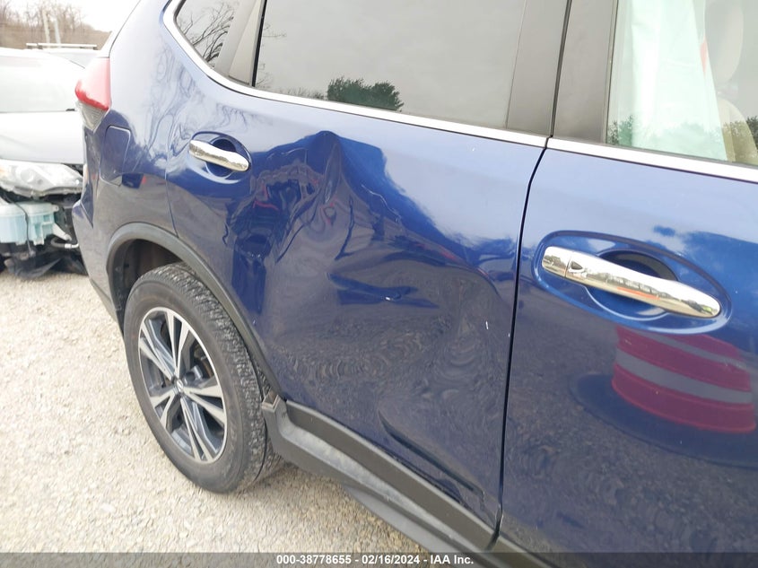 2019 NISSAN ROGUE SV - JN8AT2MV8KW398589