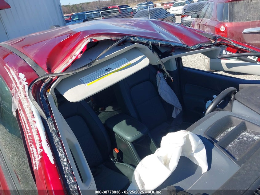 2018 CHEVROLET COLORADO VIN: 1GCGTDEN7J1142715