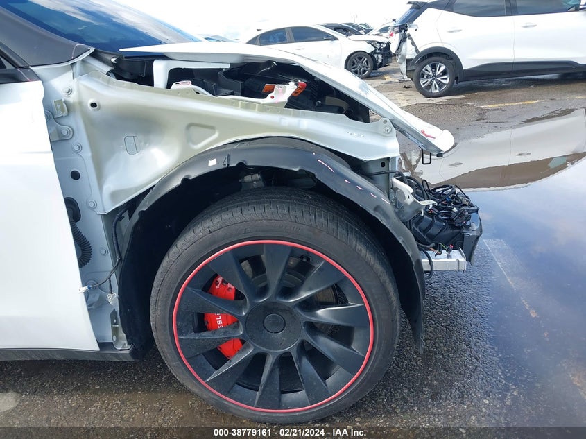 VIN 7SAYGDEEXPA105666 2023 TESLA MODEL Y