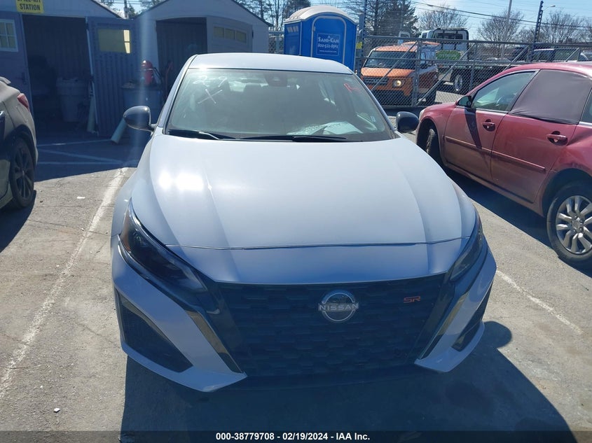 VIN 1N4BL4CV5PN366120 2023 NISSAN ALTIMA SR