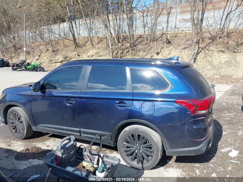 2020 Mitsubishi Outlander Le 2.4/Se 2.4/Sel 2.4/Sp 2.4 VIN: JA4AD3A3XLZ036565 Lot: 38780021