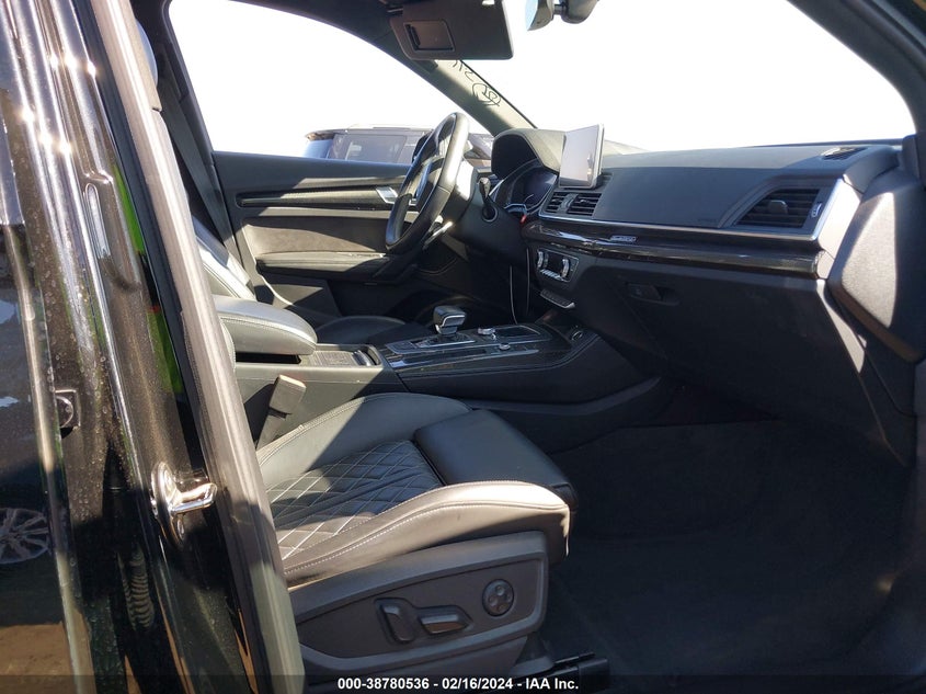 2019 AUDI SQ5 PRESTIGE - WA1C4AFY4K2110345