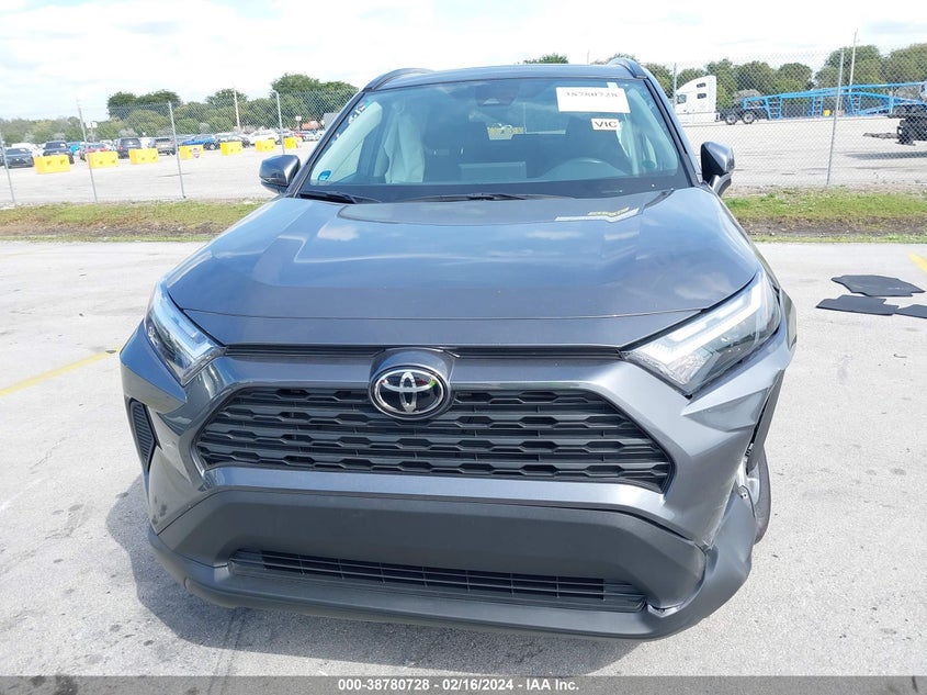 2022 TOYOTA RAV4 XLE - 2T3W1RFV4NC178366