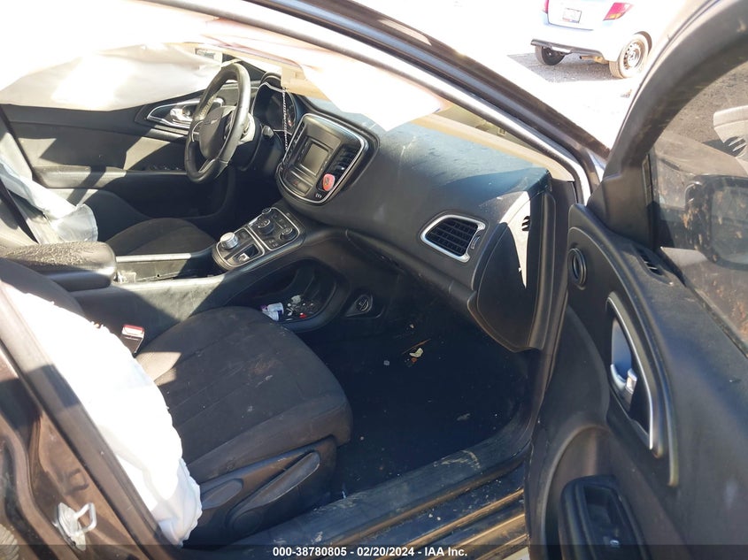 2016 CHRYSLER 200 LIMITED - 1C3CCCAB0GN116788