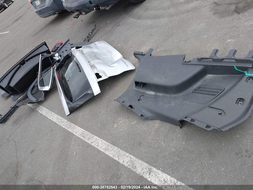 2020 CHEVROLET TRAVERSE FWD LS - 1GNERFKW7LJ279632