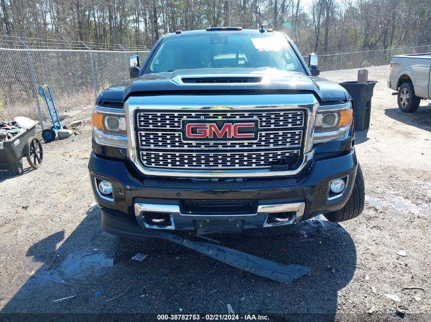 1GT12SEY3KF207121 2019 GMC Sierra 2500Hd Denali