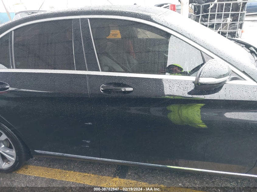 VIN 55SWF4JB6JU247993 2018 MERCEDES-BENZ C 300