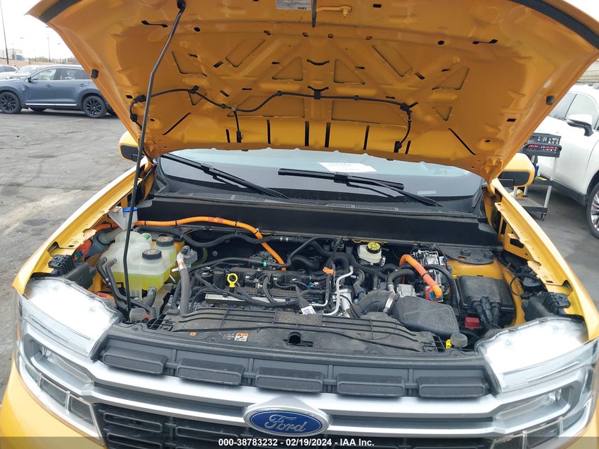 2022 FORD MAVERICK LARIAT - 3FTTW8E39NRA48195