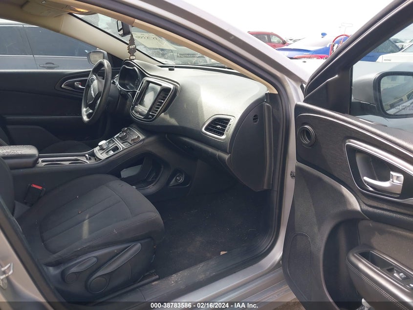 2016 Chrysler 200 Limited VIN: 1C3CCCAB2GN167306 Lot: 38783586