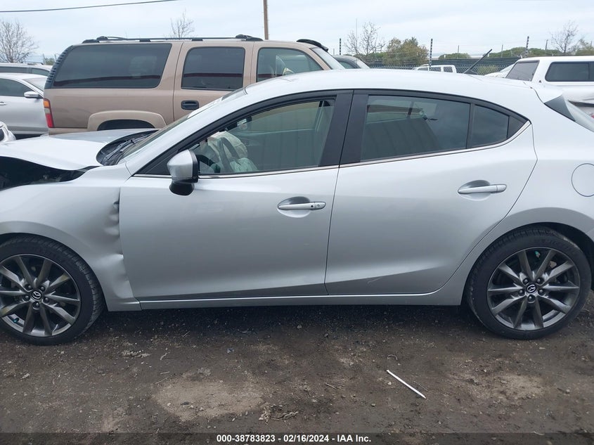 2018 MAZDA MAZDA3 TOURING - 3MZBN1L31JM262398