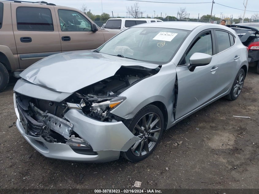 2018 MAZDA MAZDA3 TOURING - 3MZBN1L31JM262398