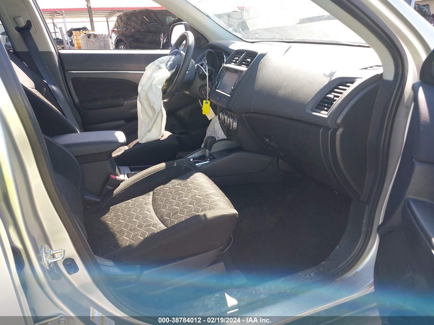 2021 MITSUBISHI OUTLANDER SPORT 2.0 BE 2WD/2.0 ES 2WD/2.0 LE 2WD/2.0 S 2WD - JA4APUAU3MU035181