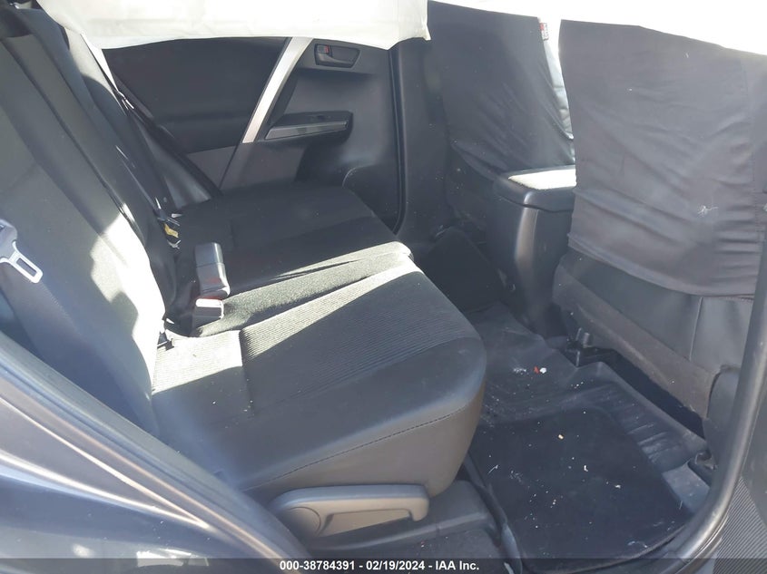 2017 TOYOTA RAV4 LE - JTMZFREV0HJ119171