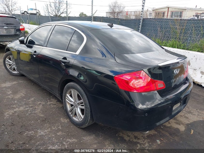 2013 INFINITI G37 JOURNEY/SPORT - JN1CV6AP4DM305175