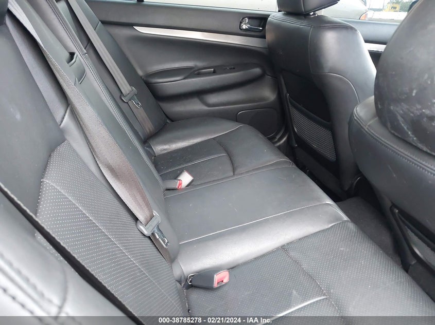 2013 INFINITI G37 JOURNEY/SPORT - JN1CV6AP4DM305175