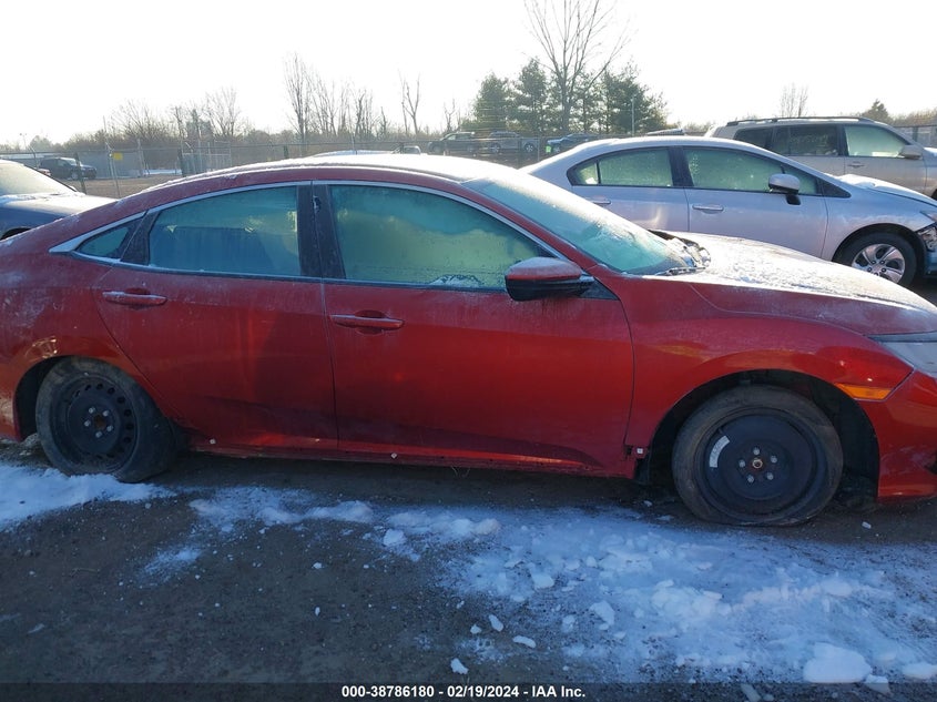 VIN 2HGFC2F64KH512143 2019 HONDA CIVIC LX