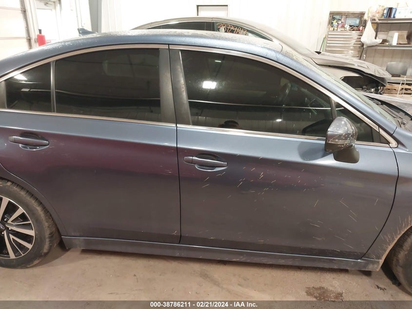 2018 SUBARU LEGACY 2.5I PREMIUM - 4S3BNAF67J3029619