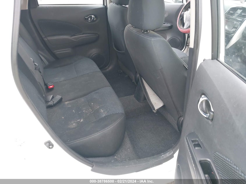 2015 NISSAN VERSA NOTE SV - 3N1CE2CP7FL400428