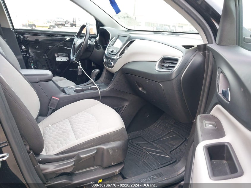 VIN 2GNAXSEV4J6284698 2018 CHEVROLET EQUINOX LT