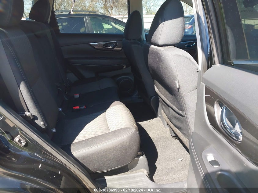 2019 NISSAN ROGUE S/SL/SV - 5N1AT2MT7KC765182